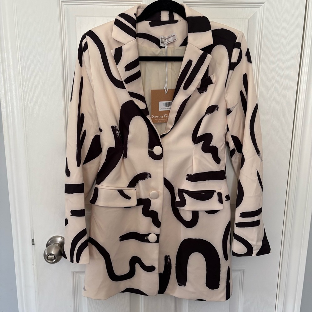 NWT Seven Wonders (now Runaway The Label) Mei York Blazer Dress Sand/Black Small